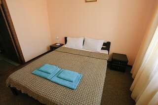 Отель Mini Hotel Pale Черноморск Двухместный номер «Комфорт» с 1 кроватью-3